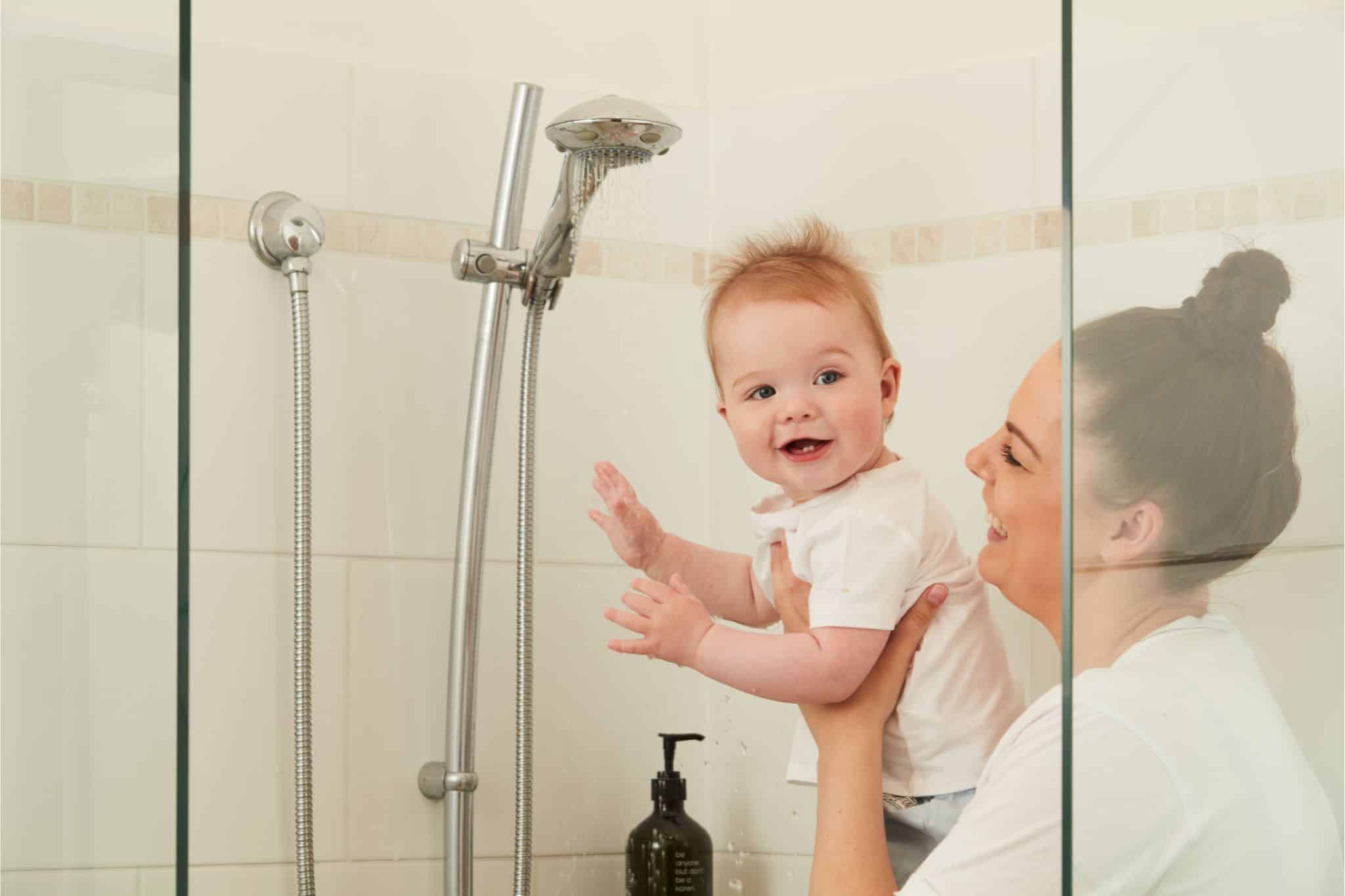 W2W-SHOWER-AND-BATH-FILTERS-CUSTOMER-AND-BABY