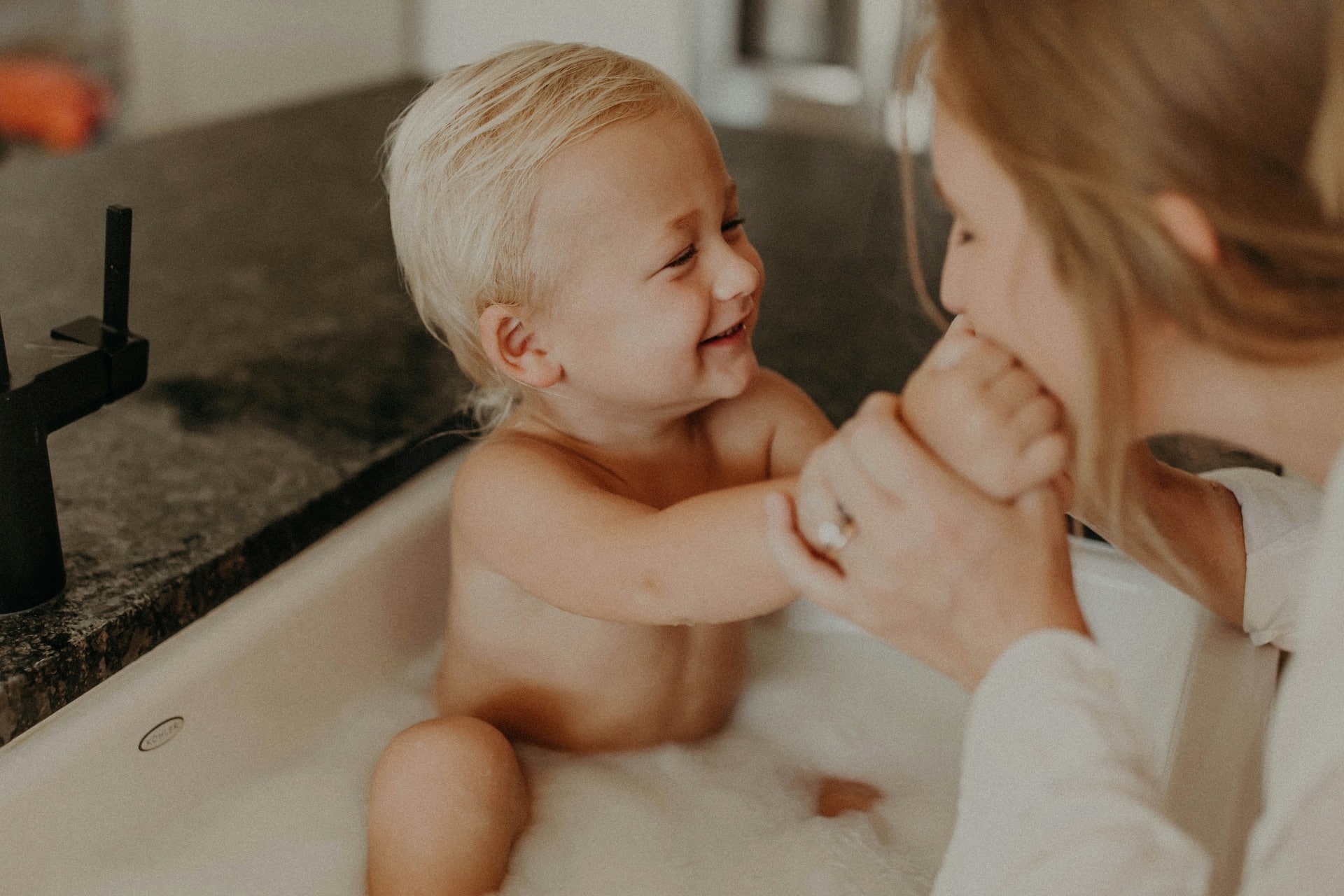 W2W-BABY-IN-BATH-WITH-MOTHER-WATCHING