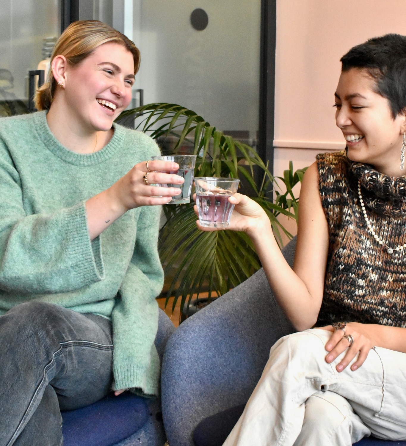 W2W STUDENTS-DRINKING CHILLED WATER