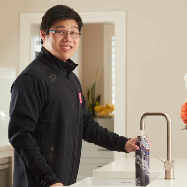 W2W-WATER-FILTRATION-EMPLOYEE